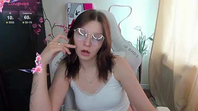 AudreyyKim online show from 16, 7, 2026