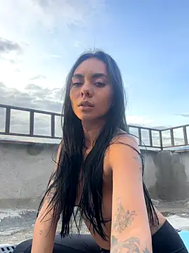 GiorgiaLuxee online show from 25, 9, 2025