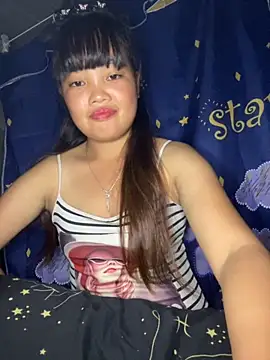 Snapshot of delwyn- chatting on 3, 10, 2025 delwyn- online show from 3, 10, 2025