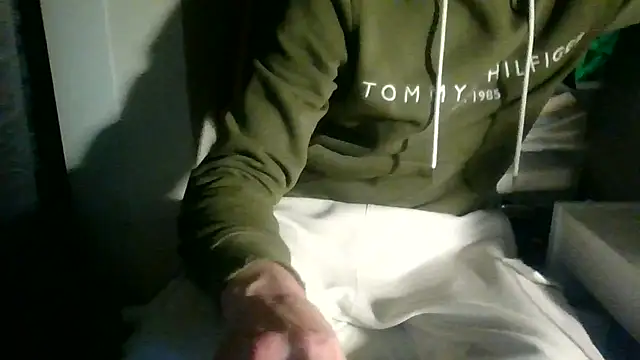 Snapshot of juju78jujuu chatting on 11, 11, 2025 juju78jujuu online show from 11, 11, 2025