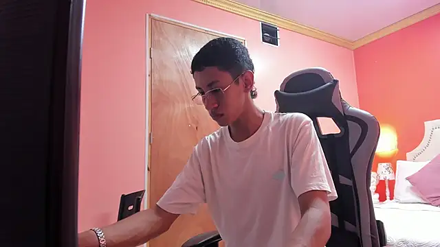 Jacob Milers online show from 8, 9, 2025