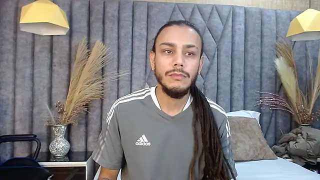 Snapshot of Boss_Domiinator chatting on 4, 10, 2025 Boss Domiinator online show from 4, 10, 2025