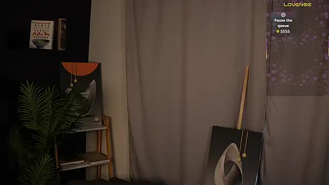 HollieCollelo online show from 21, 9, 2025