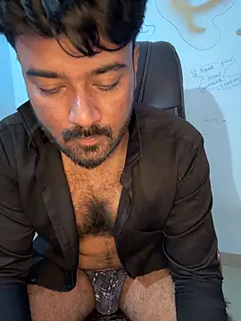 MeekBatgirl online show from 29, 10, 2025