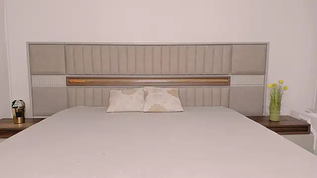 ClaudiaMilf online show from 27, 9, 2025