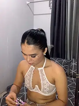 AngelHille online show from 24, 11, 2025