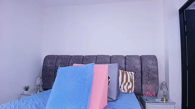 sweegirl69 online show from 21, 11, 2025