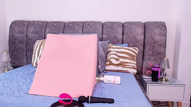 sweegirl69 online show from 23, 11, 2025