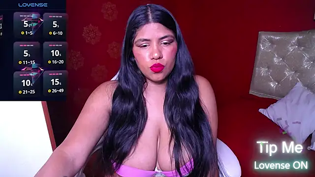 Snapshot of Violet-Flow chatting on 16, 10, 2025 Violet-Flow online show from 16, 10, 2025