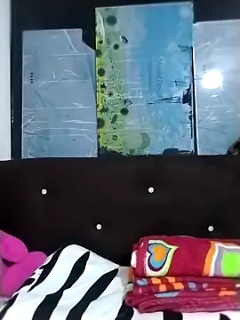 Camila latina 0 online show from 22, 9, 2025