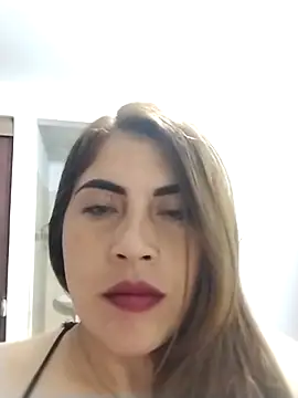 Camila latina 0 online show from 22, 10, 2025