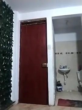 Camila latina 0 online show from 20, 11, 2025