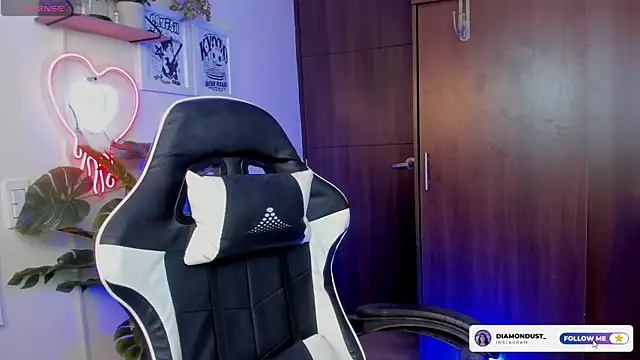 diamond dustt online show from 13, 9, 2025