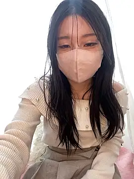 Yuki chan 2 online show from 26, 4, 2026