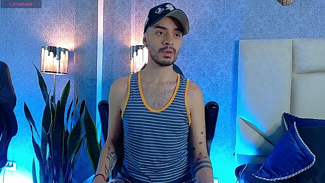 Snapshot of HairyDiamond_ chatting on 26, 9, 2025 HairyDiamond  online show from 26, 9, 2025