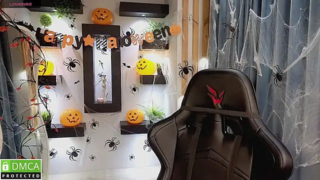 Roxy foxi online show from 30, 10, 2025