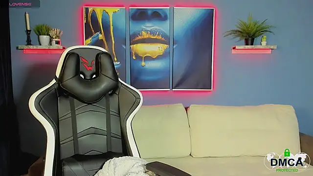 Roxy foxi online show from 27, 11, 2025