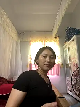 Snapshot of Almond-cute chatting on 9, 9, 2025 Almond-cute online show from 9, 9, 2025