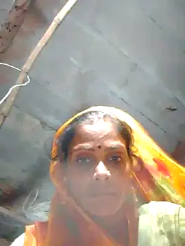 Snapshot of H_seema chatting on 28, 9, 2025 H seema online show from 28, 9, 2025