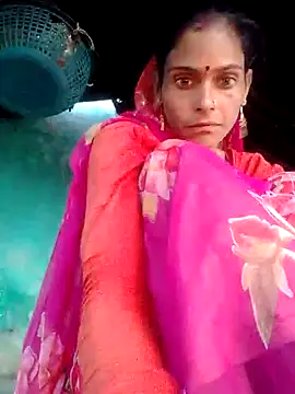 Snapshot of H_seema chatting on 12, 10, 2025 H seema online show from 12, 10, 2025