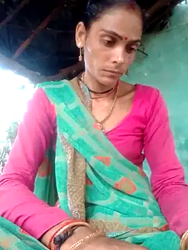 Snapshot of H_seema chatting on 26, 10, 2025 H seema online show from 26, 10, 2025