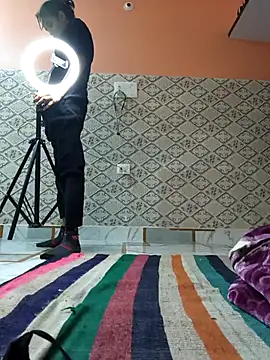 Aidakhan1212 online show from 4, 12, 2025