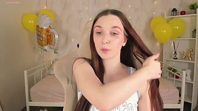 Snapshot of Miss___Eva chatting on 26, 9, 2025 Miss   Eva online show from 26, 9, 2025