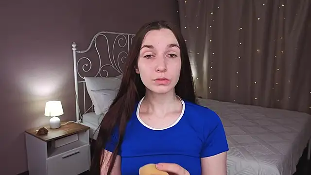 Snapshot of Miss___Eva chatting on 9, 10, 2025 Miss   Eva online show from 9, 10, 2025