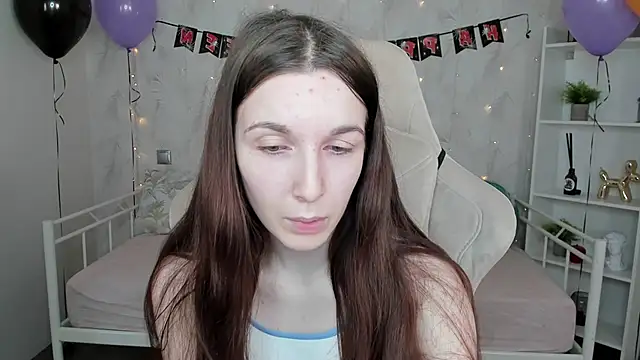 Snapshot of Miss___Eva chatting on 27, 10, 2025 Miss   Eva online show from 27, 10, 2025