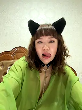 Snapshot of Xinlan-Asia chatting on 21, 10, 2025 Xinlan-Asia online show from 21, 10, 2025