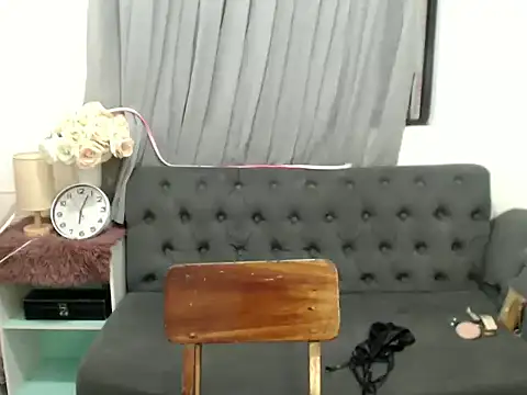 Misskatexx online show from 17, 12, 2025