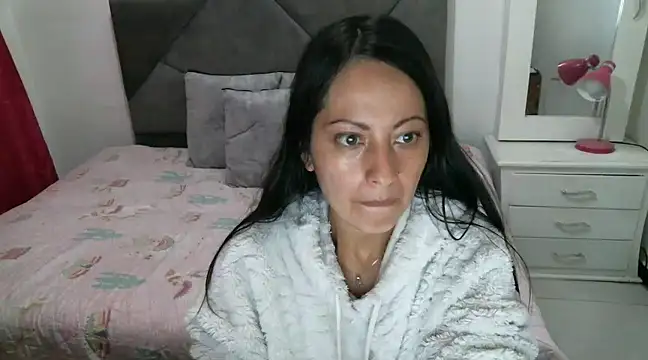 Taylormegan online show from 16, 2, 2025