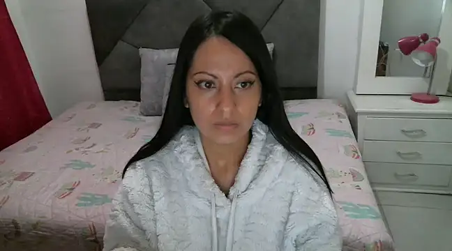 Taylormegan online show from 18, 2, 2025