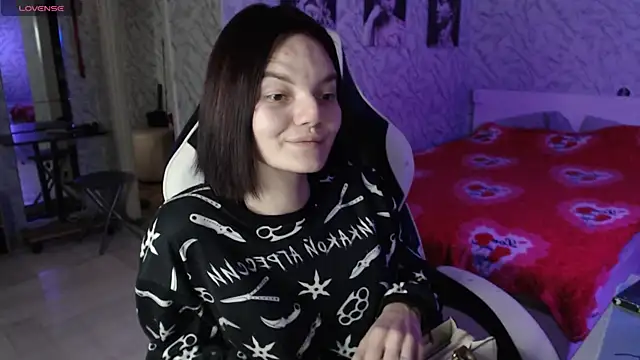 Snapshot of Kitti_study chatting on 18, 10, 2025 Kitti study online show from 18, 10, 2025