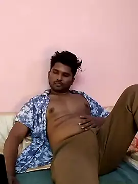 Snapshot of milkyseduce chatting on 7, 10, 2025 milkyseduce online show from 7, 10, 2025