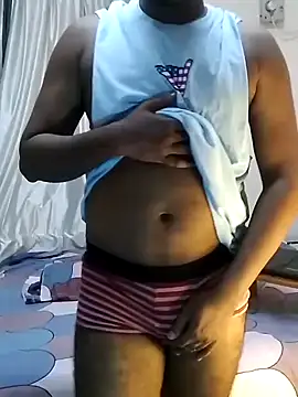 Snapshot of milkyseduce chatting on 27, 10, 2025 milkyseduce online show from 27, 10, 2025