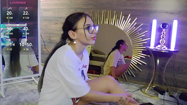 IsabellaLuxx online show from 14, 10, 2025