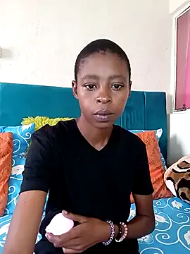 Snapshot of SweetSlenderChoc chatting on 12, 4, 2026 SweetSlenderChoc online show from 12, 4, 2026