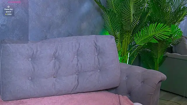 MiriamJo online show from 23, 9, 2025