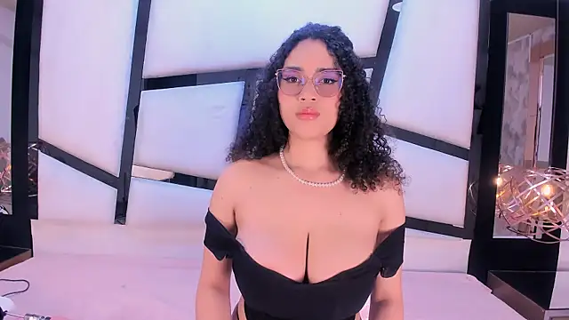 Lilithadams1 online show from 20, 9, 2025