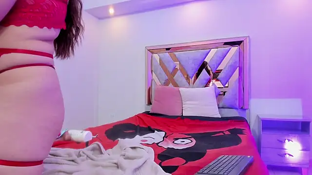 CataleyaAmaya online show from 28, 11, 2025