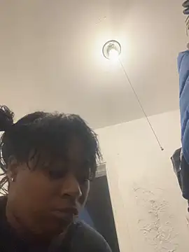 luvluvbubblesxo online show from 22, 12, 2025