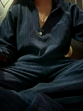 Sexylella143 online show from 18, 12, 2025