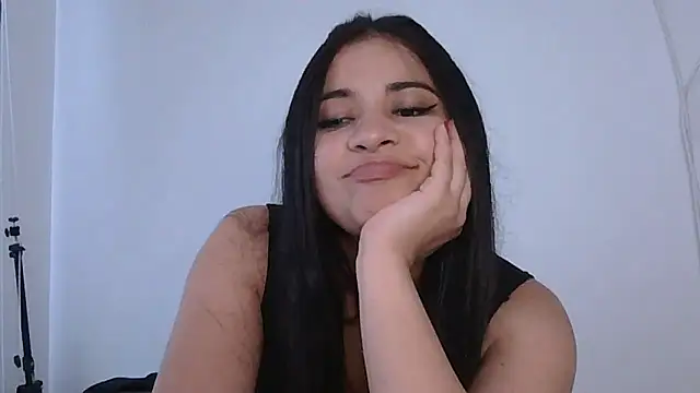 Snapshot of ValerieLove_ chatting on 13, 1, 2026 ValerieLove online show from 13, 1, 2026
