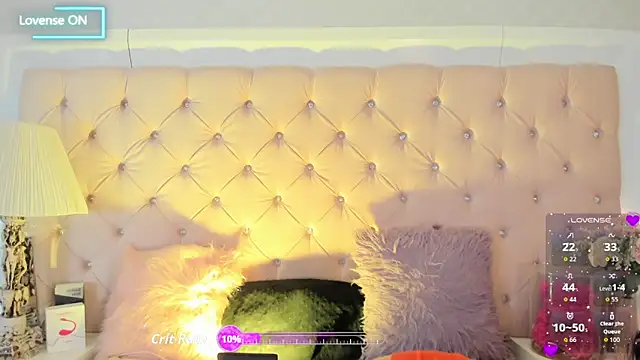 Snapshot of CaterinaRomano chatting on 7, 4, 2026 CaterinaRomano online show from 7, 4, 2026