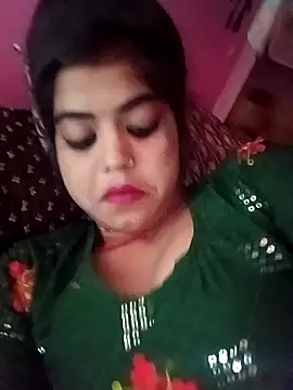 Snapshot of Yatiksha_Beby chatting on 28, 2, 2026 Yatiksha Beby online show from 28, 2, 2026