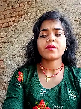 Snapshot of Yatiksha_Beby chatting on 2, 4, 2026 Yatiksha Beby online show from 2, 4, 2026