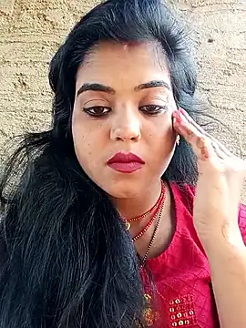 Snapshot of Yatiksha_Beby chatting on 12, 4, 2026 Yatiksha Beby online show from 12, 4, 2026