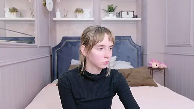 Beverly Gomes online show from 15, 10, 2025