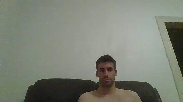 Snapshot of JulioIsHere4you chatting on 19, 9, 2025 JulioIsHere4you online show from 19, 9, 2025